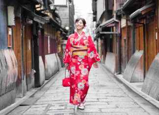 Kimonos: The Timeless Trend Taking Over Fashion in 2025 kimono, kimono dress, kimono robe, kimonos, japanese kimono, kimono party